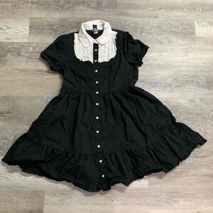 Hot Topic Black and White Peter Pan Collar Dress S/M Goth  Wednesday Lolita Twee